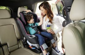 when to transition to convertible car seat