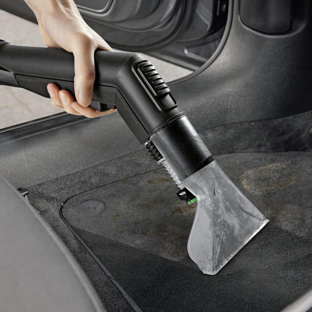 How To Remove Sand From Car Without Vacuum