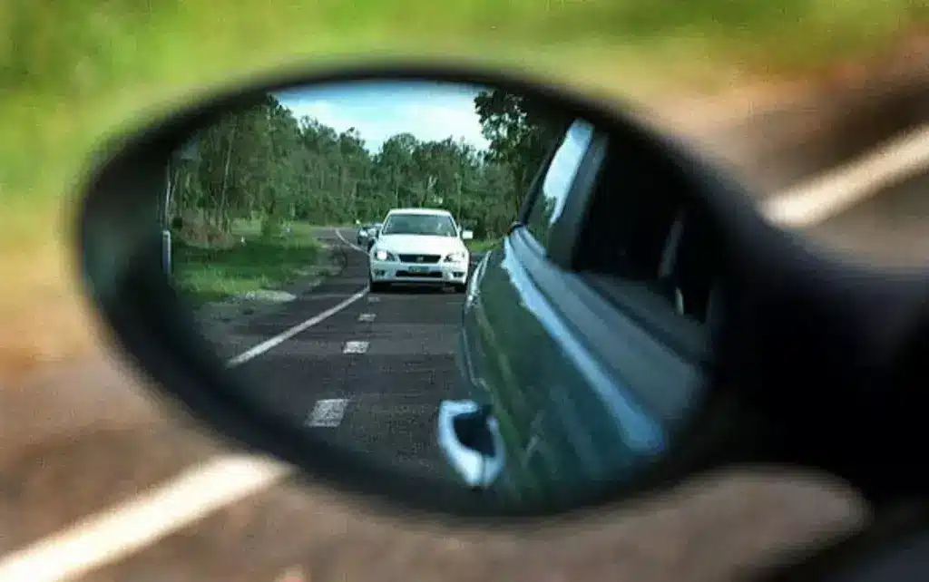 How To Adjust Car Mirrors For Maximum Visibility