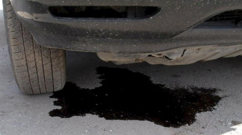 how to stop oil leak in car